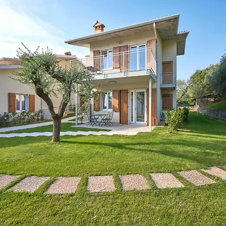 On Garda Apartment